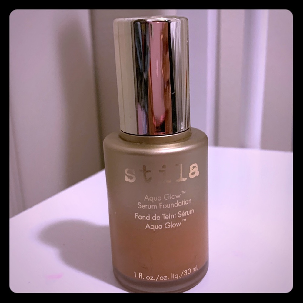 Stila Aqua glow serum foundation
